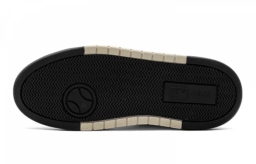 MLB Chunky Liner Spring Revival, Green Mountain Stream, Refreshing Low Top Skateboard Shoes Unisex Light Green купить в интернет-магазине Yoocart с быстрой доставкой по России.