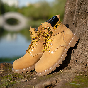 CAT Hiking Mountaineering Travel Martin Boots Men's Yellow 2 4359792