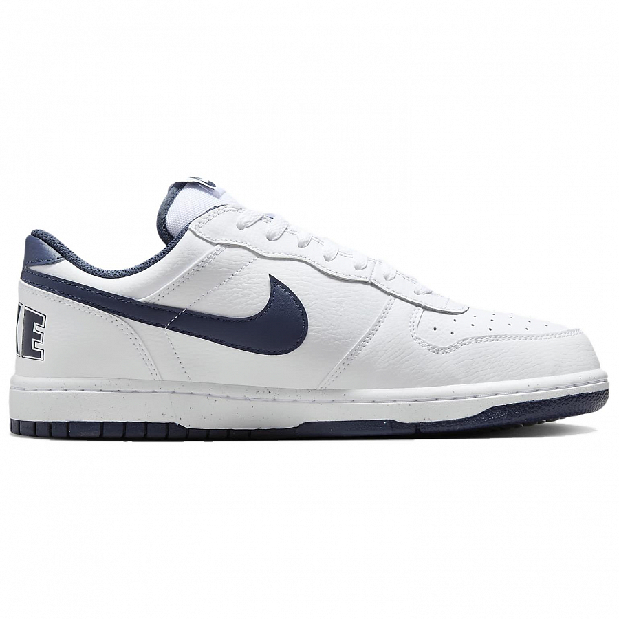 Nike Big Nike Low White/Midnight Navy купить в интернет-магазине Yoocart с быстрой доставкой по России.