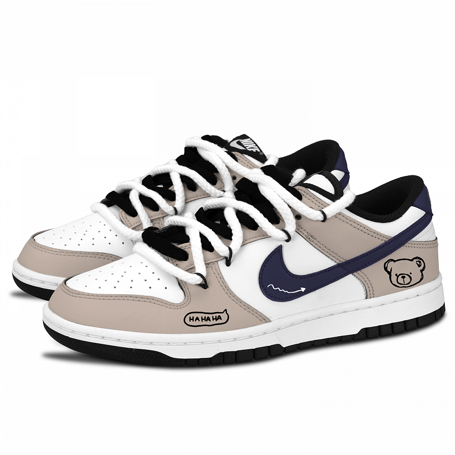 Nike Dunk Black White, Brown Tone Bear Fun Slip Resistant Abrasion Resistant Low top Skateboard Shoes Unisex купить в интернет-магазине Yoocart с быстрой доставкой по России.