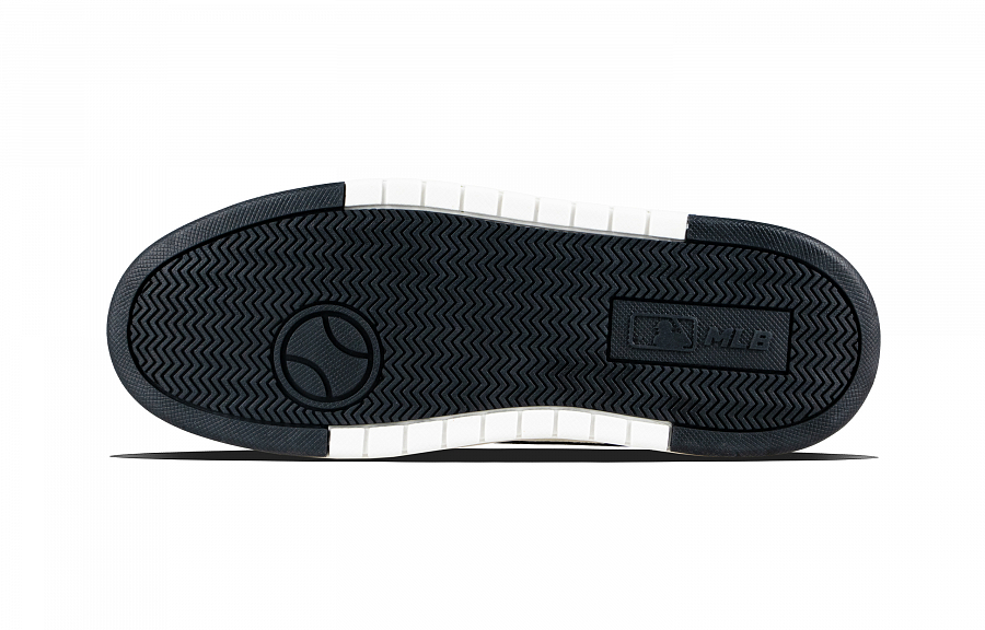 MLB Chunky Liner Childlike Meowth Abrasion Resistant Low top Skateboard Shoes Unisex Blue купить в интернет-магазине Yoocart с быстрой доставкой по России.