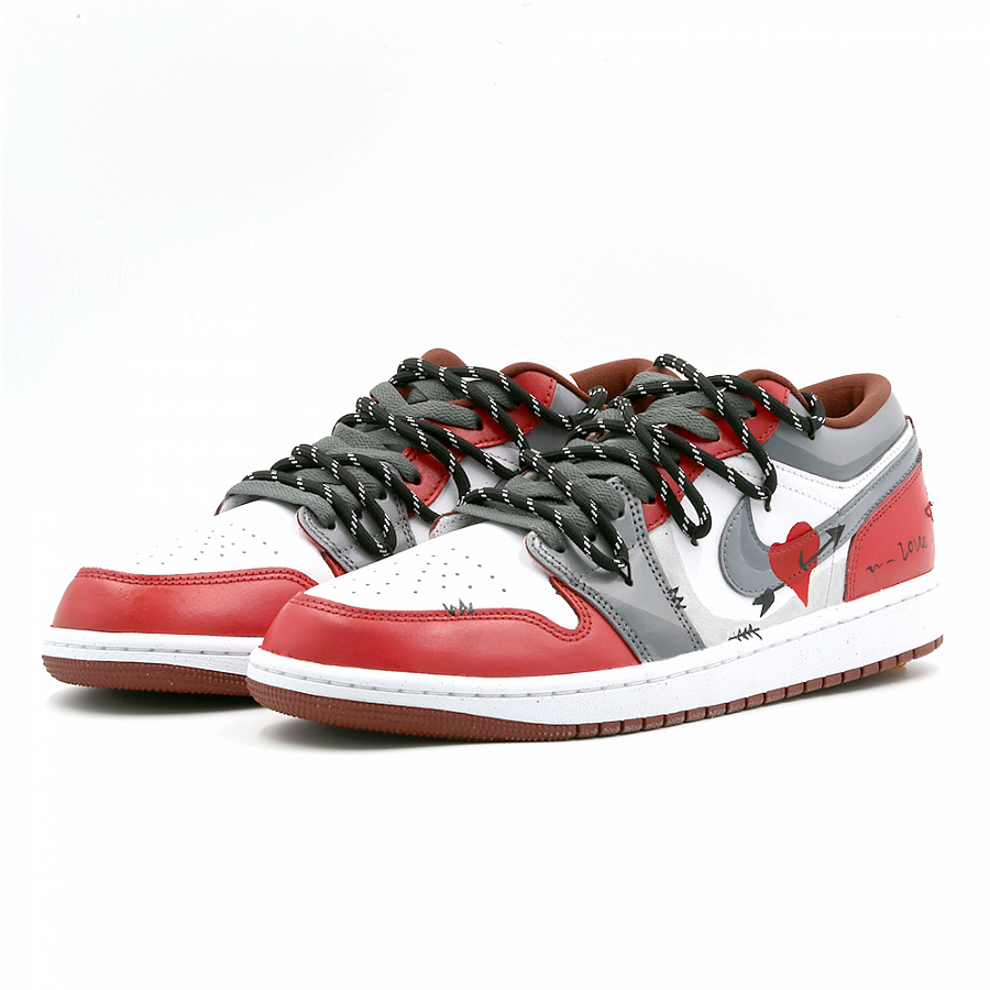 Jordan Air Jordan 1 Arrow Of Love Abrasion Resistant Low top Vintage Basketball Shoes Unisex Red Gray купить в интернет-магазине Yoocart с быстрой доставкой по России.
