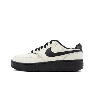 Nike Gamma Force Abrasion Resistant Low top Skateboard Shoes Women's Beige Black