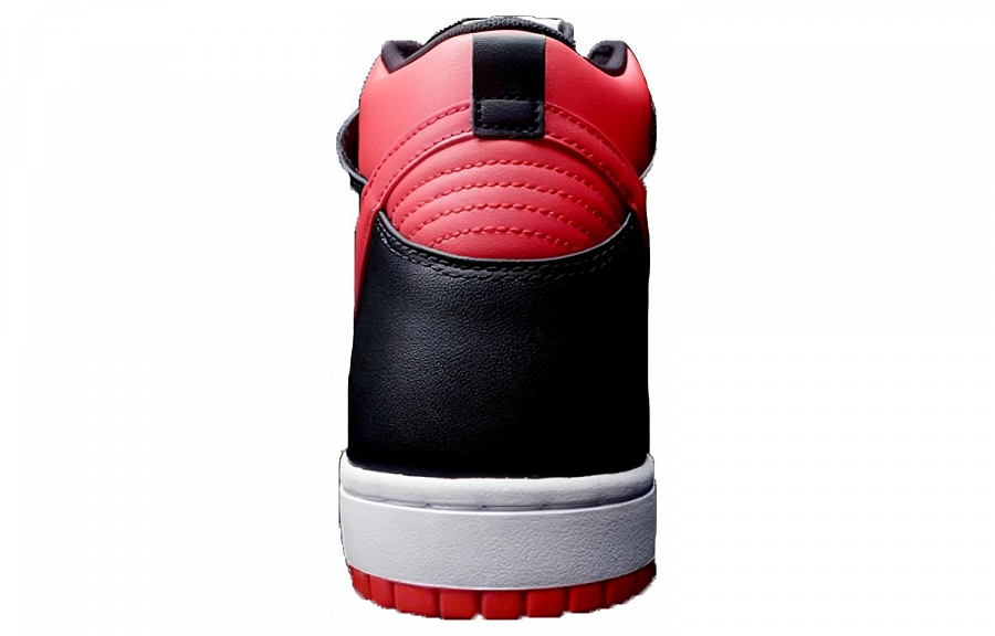Nike Dunk Cmft Bred Nike Dunk Cmft Bred купить в интернет-магазине Yoocart с быстрой доставкой по России.