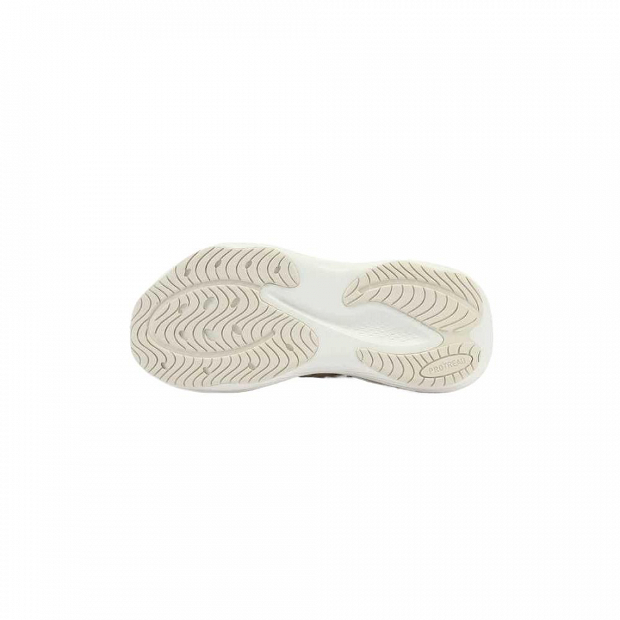 PUMA SCEND PRO Low top Running Shoes Unisex White купить в интернет-магазине Yoocart с быстрой доставкой по России.