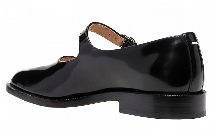 Maison Margiela Tabi Mary Jane Black купить в интернет-магазине Yoocart с быстрой доставкой по России.