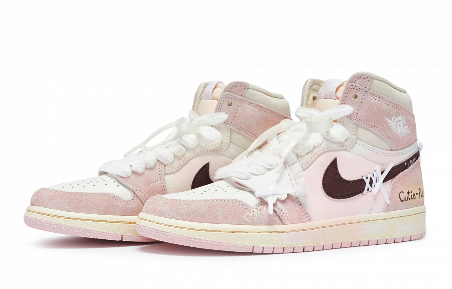 Jordan Air Jordan 1 811 Manufacture Skirt Hem Waltz Canvas Bag Low-Top Vintage Basketball Shoes Women's Pink White купить в интернет-магазине Yoocart с быстрой доставкой по России.