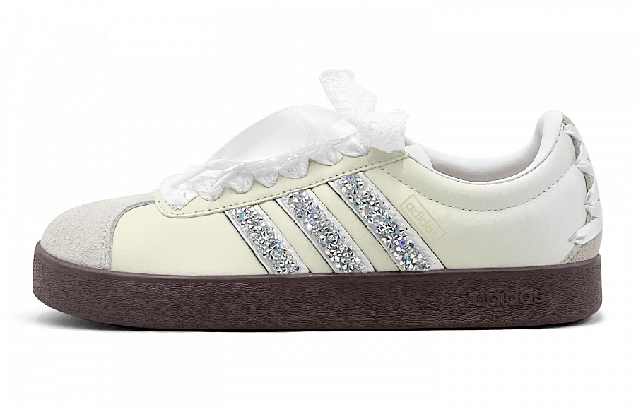 Adidas Vl Court Classic Skateboard Shoes Unisex Low top White купить в интернет-магазине Yoocart с быстрой доставкой по России.