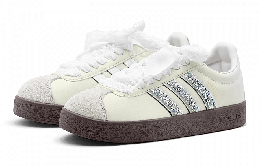 Adidas Vl Court Classic Skateboard Shoes Unisex Low top White купить в интернет-магазине Yoocart с быстрой доставкой по России.