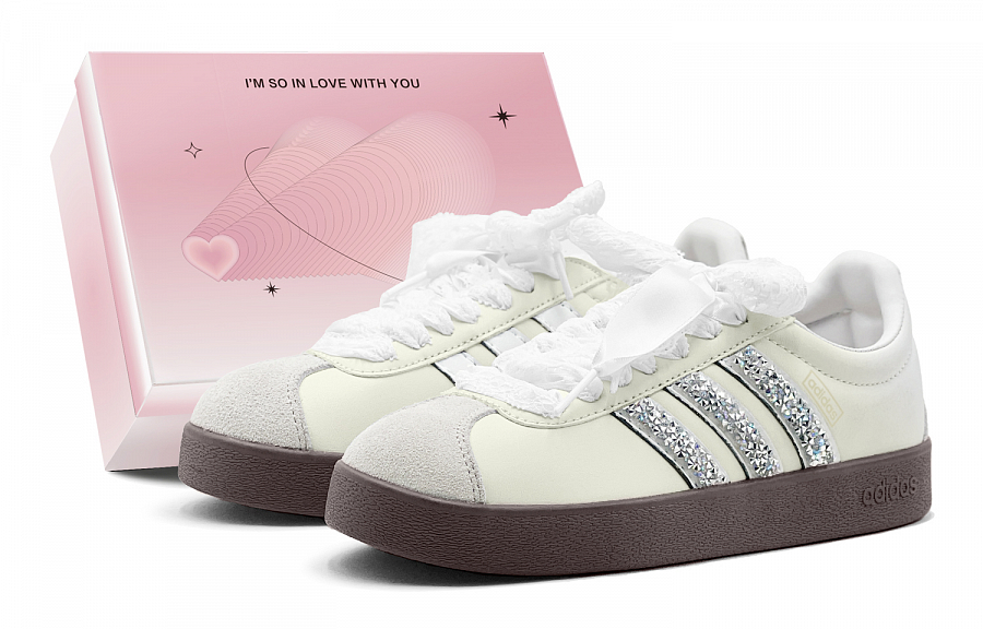 Adidas Vl Court Classic Skateboard Shoes Unisex Low top White купить в интернет-магазине Yoocart с быстрой доставкой по России.