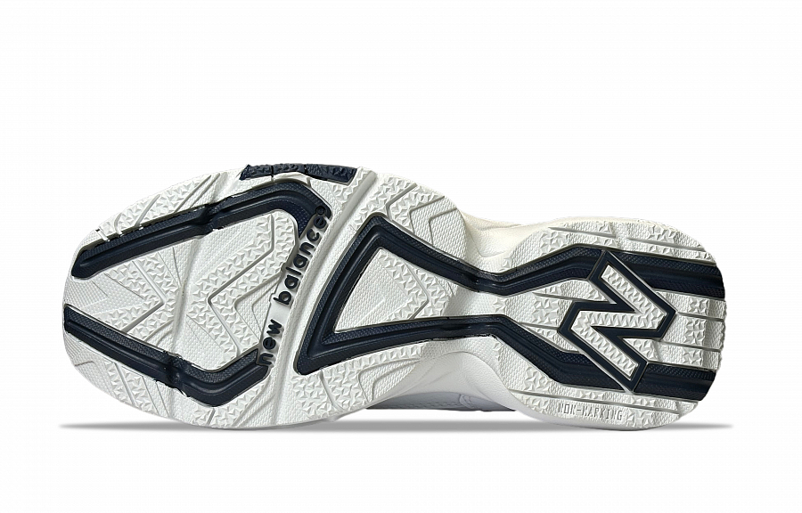 New Balance NB 680 Training Shoes Women's Low top Black купить в интернет-магазине Yoocart с быстрой доставкой по России.