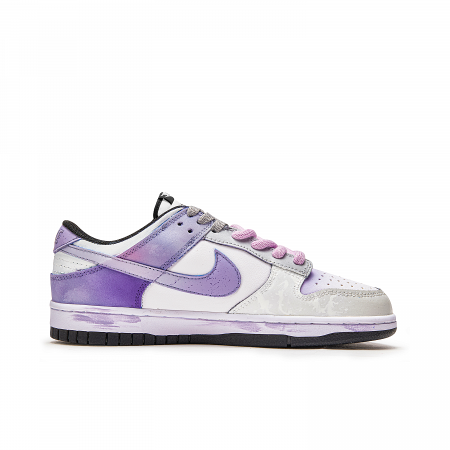 Nike Dunk Zhuang Zhou Recalls Butterfly Wear resistant And Lightweight Low top Skateboard Shoes Unisex Purple White купить в интернет-магазине Yoocart с быстрой доставкой по России.