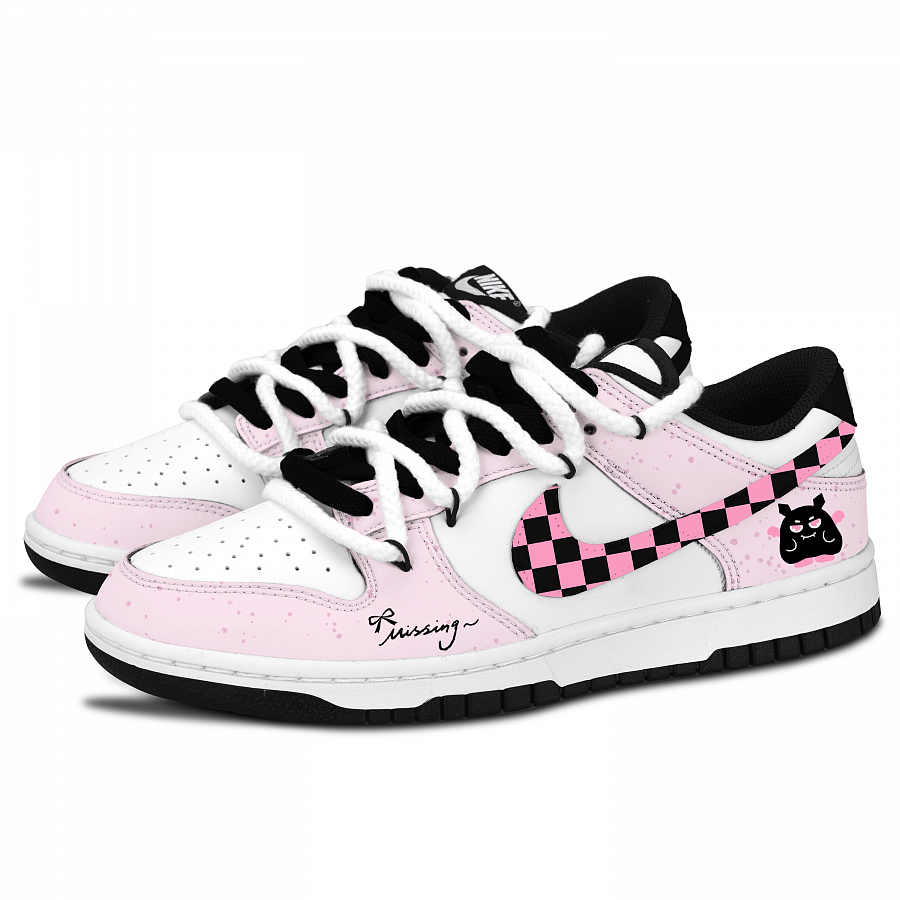 Nike Dunk Black White, Pink Plaid, Magic Elf Abrasion Resistant Low top Skateboard Shoes Unisex Black Pink купить в интернет-магазине Yoocart с быстрой доставкой по России.