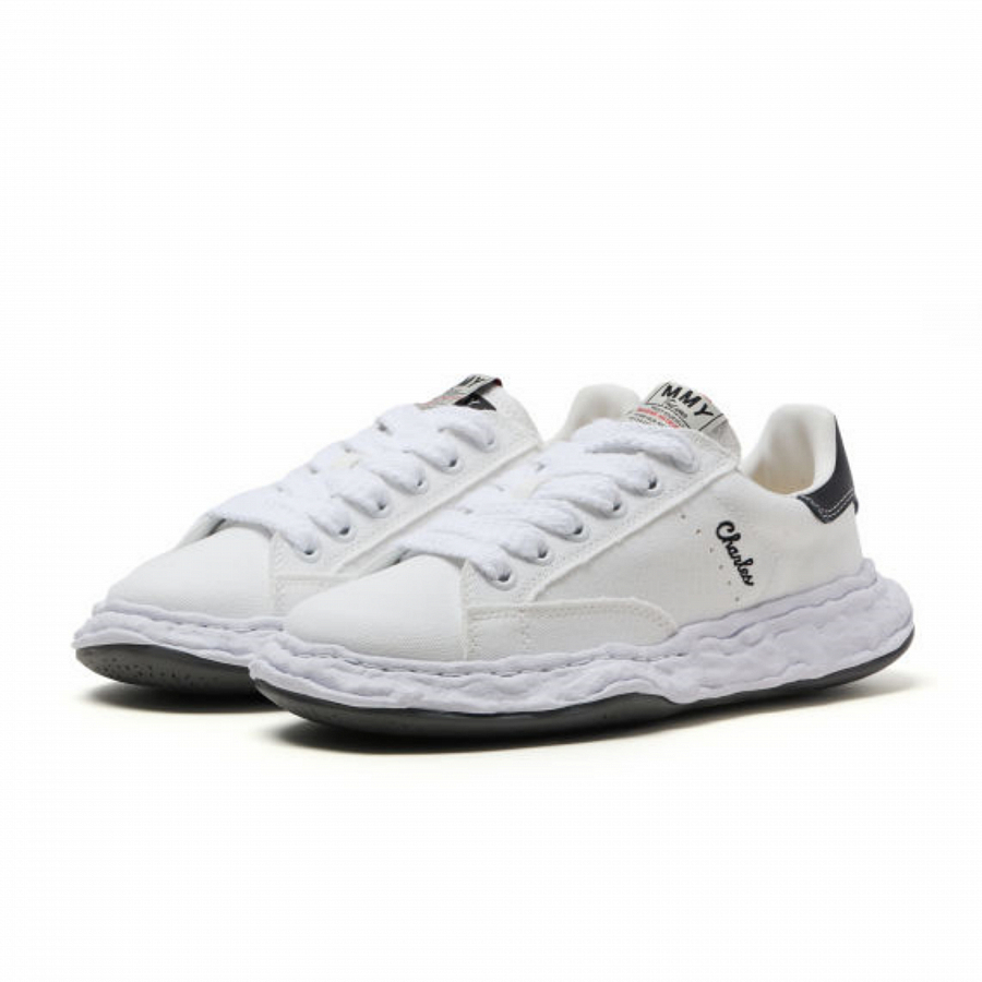 MIHARA YASUHIRO Low top Skateboard Shoes Women's купить в интернет-магазине Yoocart с быстрой доставкой по России.