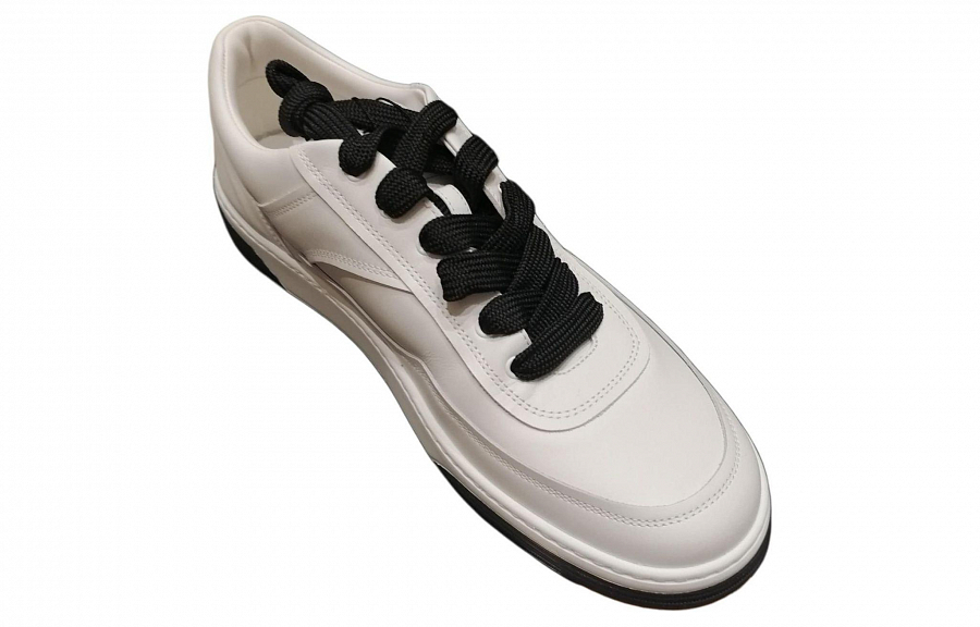 CHANEL 24P Low Top Skateboard Shoes Men's White купить в интернет-магазине Yoocart с быстрой доставкой по России.